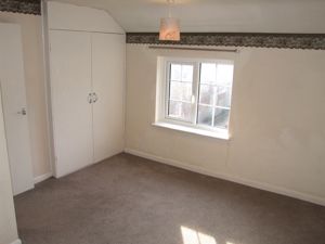 Bedroom- click for photo gallery